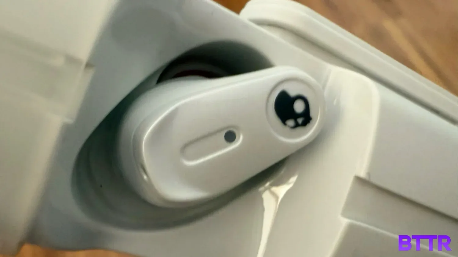 Close up of the earbud in the case