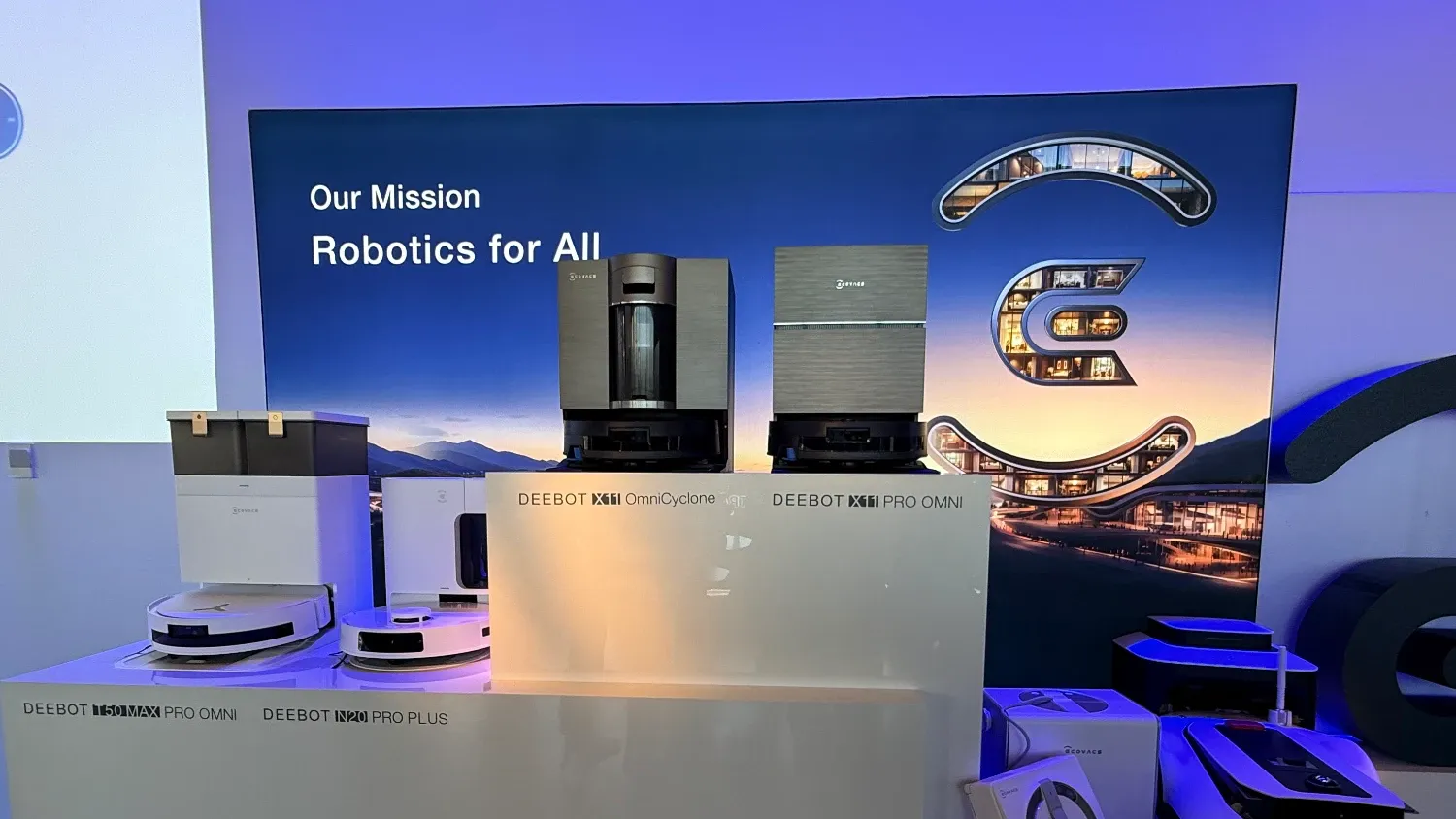 The new X11 deebots from Ecovacs