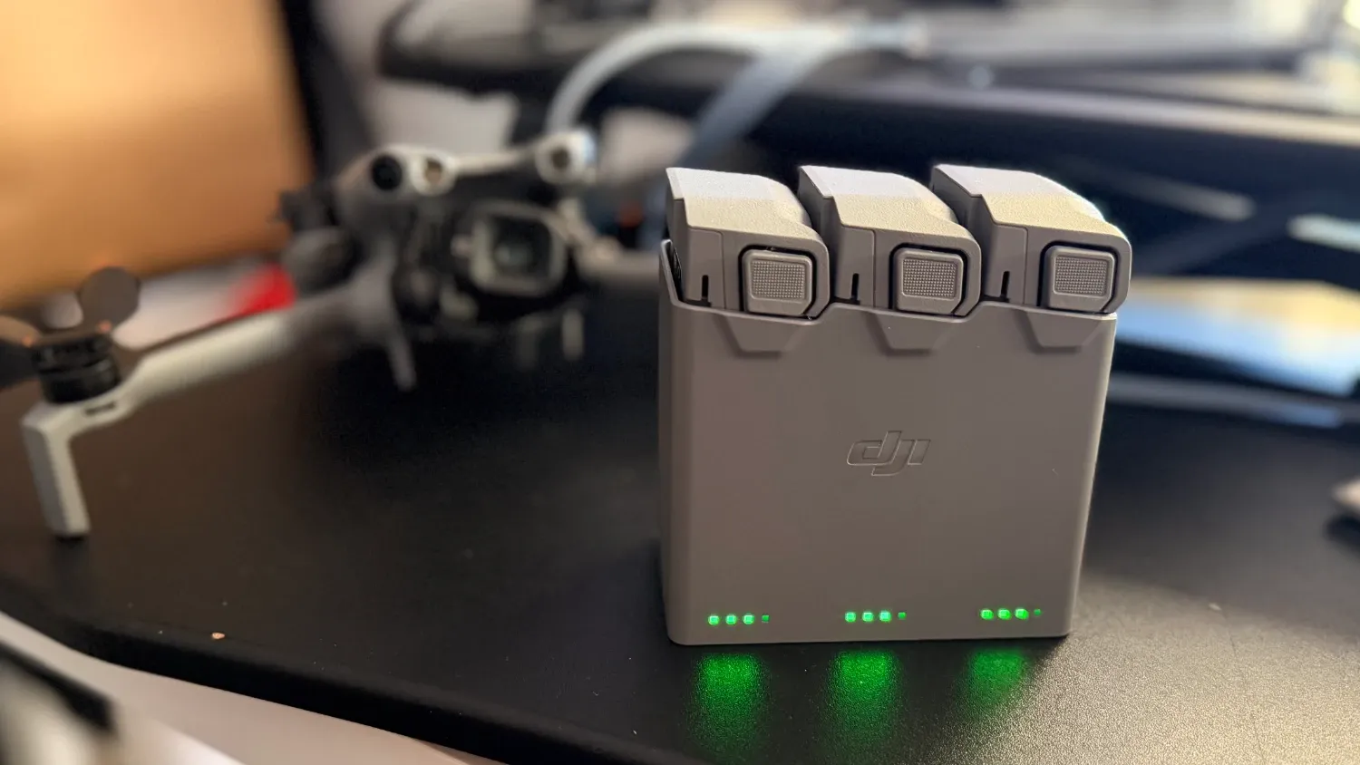 The battery pack in the DJI Mini Pro 5 Fly More pack