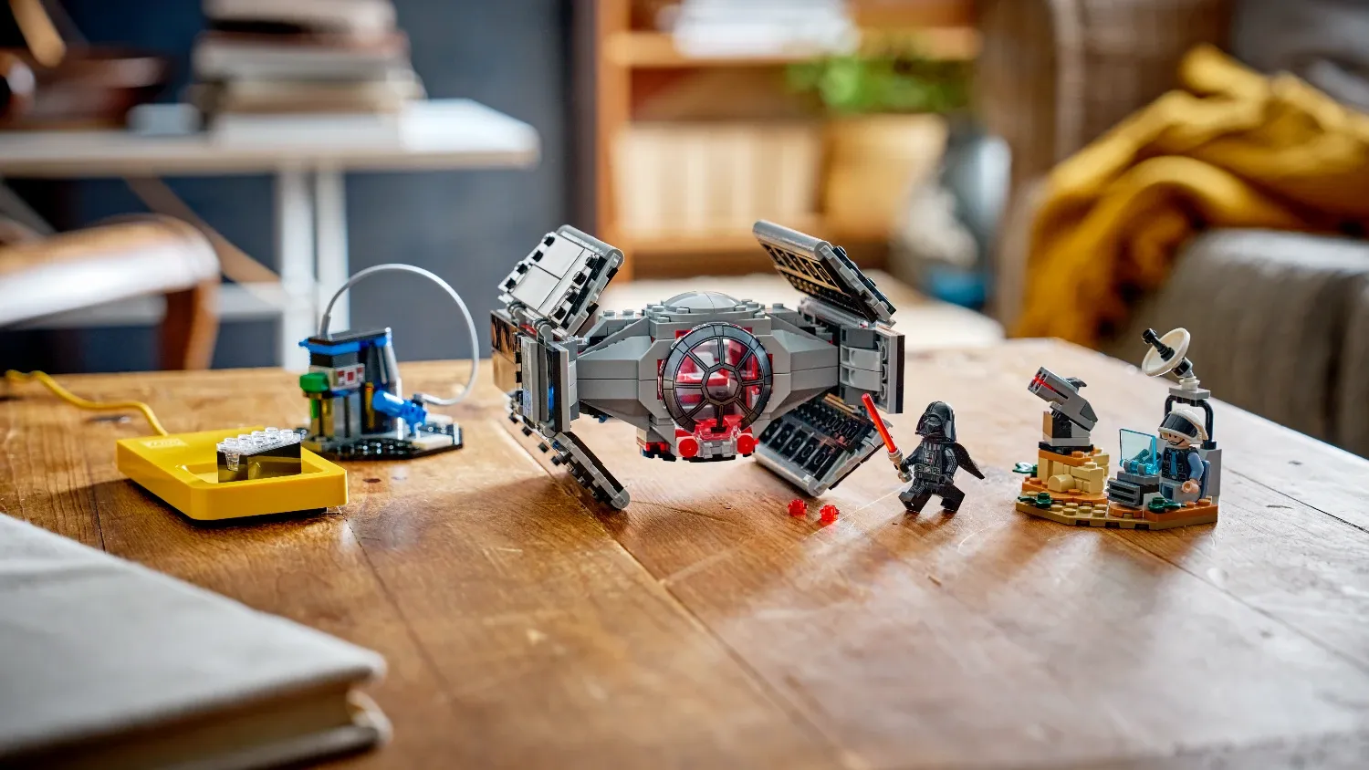 Darth Vader's TIE Fighter smart Lego playset