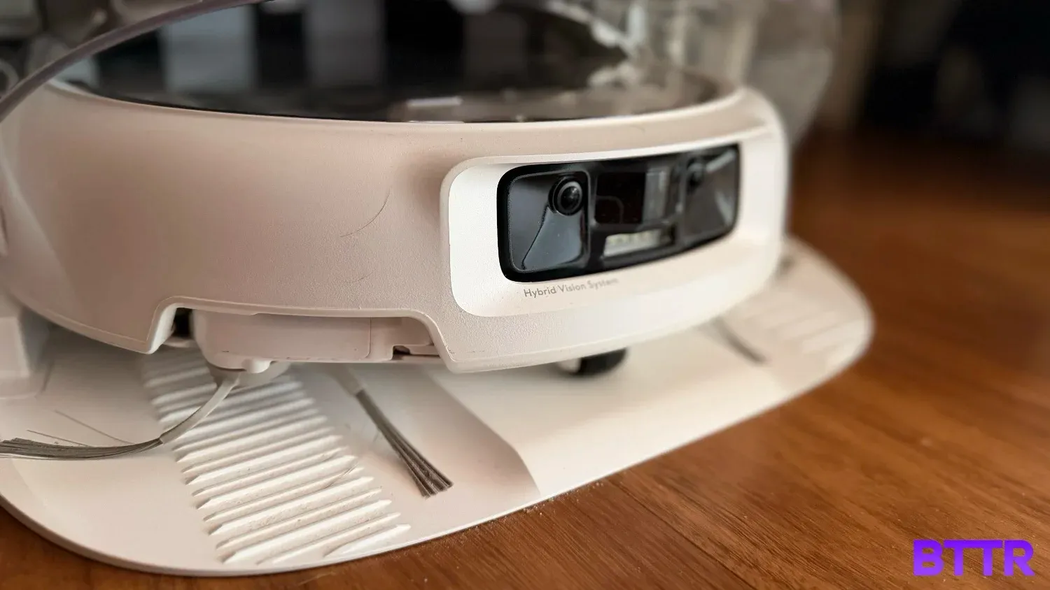 Close up of the cameras in the ROMO P