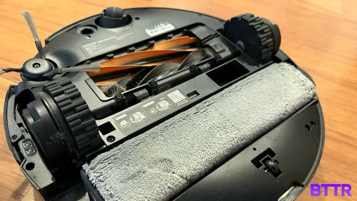 The mop on the Dreame Aqua10 Ultra Track S is exceptional