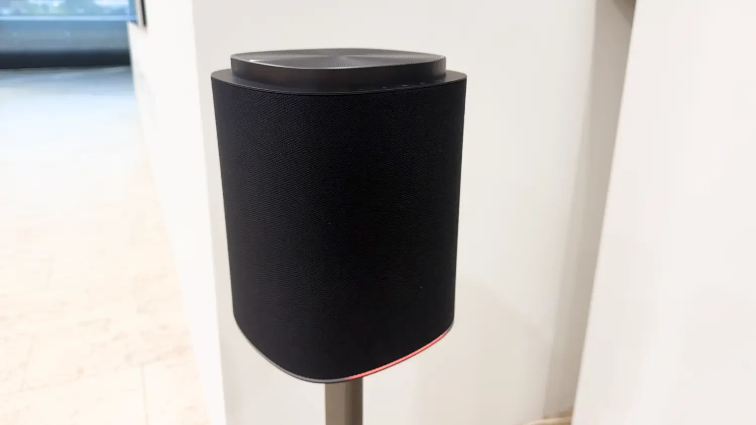 LG's stereo M7 wireless speaker