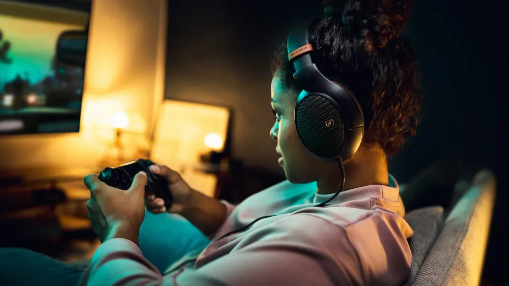 Sennheiser is here to please your ears with the new HD 505 headphones