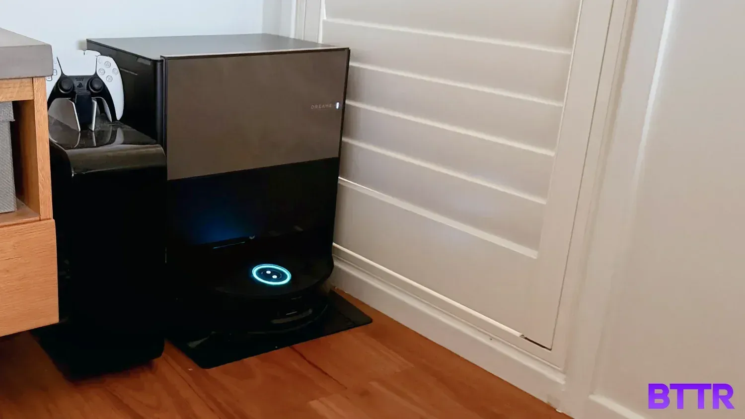 The Dreame Aqua10 Ultra Track S in its dock