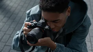 Sony's Alpha 7 V arrives with AI-powered autofocus and 30fps shooting for $4,699